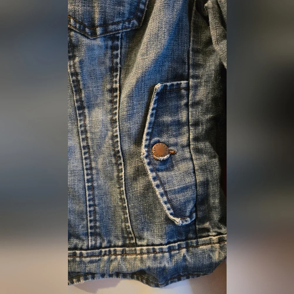 Armani Exchange distressed Denim Jacket szS - Picture 6 of 9
